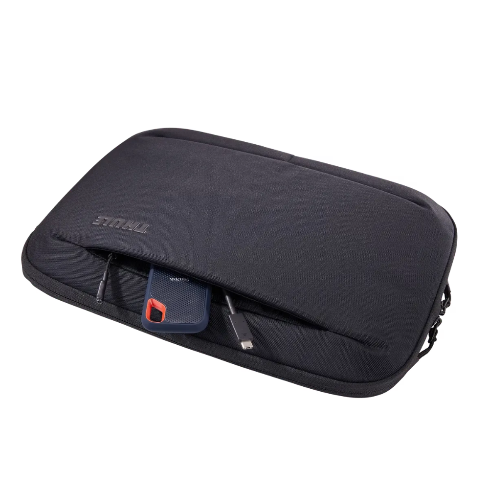 Funda_Subterra_Thule_para_Macbook_de_14_Negro_Posición_5_iShop_Costa_Rica