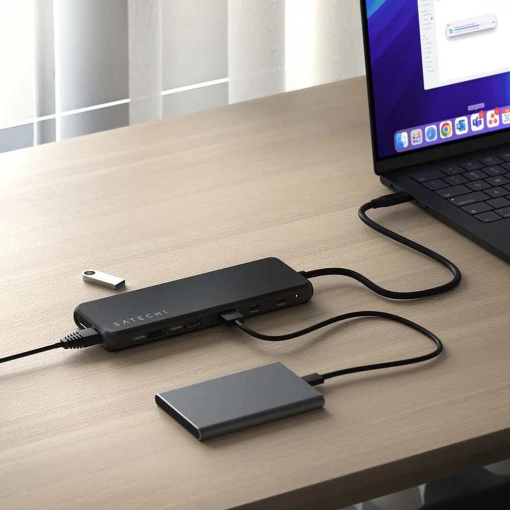 Adaptador_Multipuerto_Satechi_de_Triple_Pantalla_13_en_1_USB_C_Negro_Posición_6_iShop_Costa_Rica