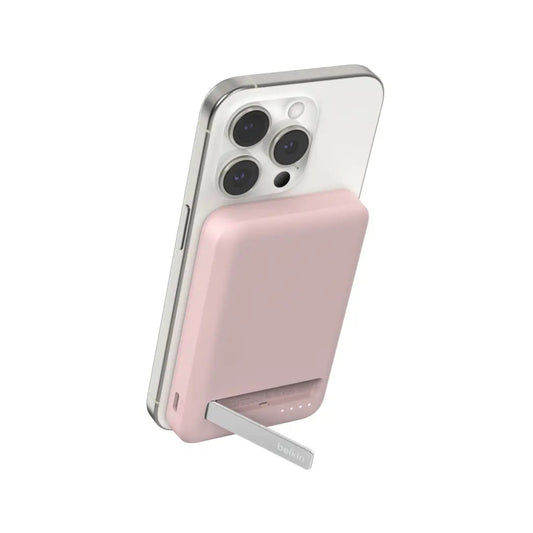 Bateria_Inalambrica_Belkin_5000_mAh_con_MagSage_+_Soporte_Rosa_Posición_1_iShop_Costa_Rica