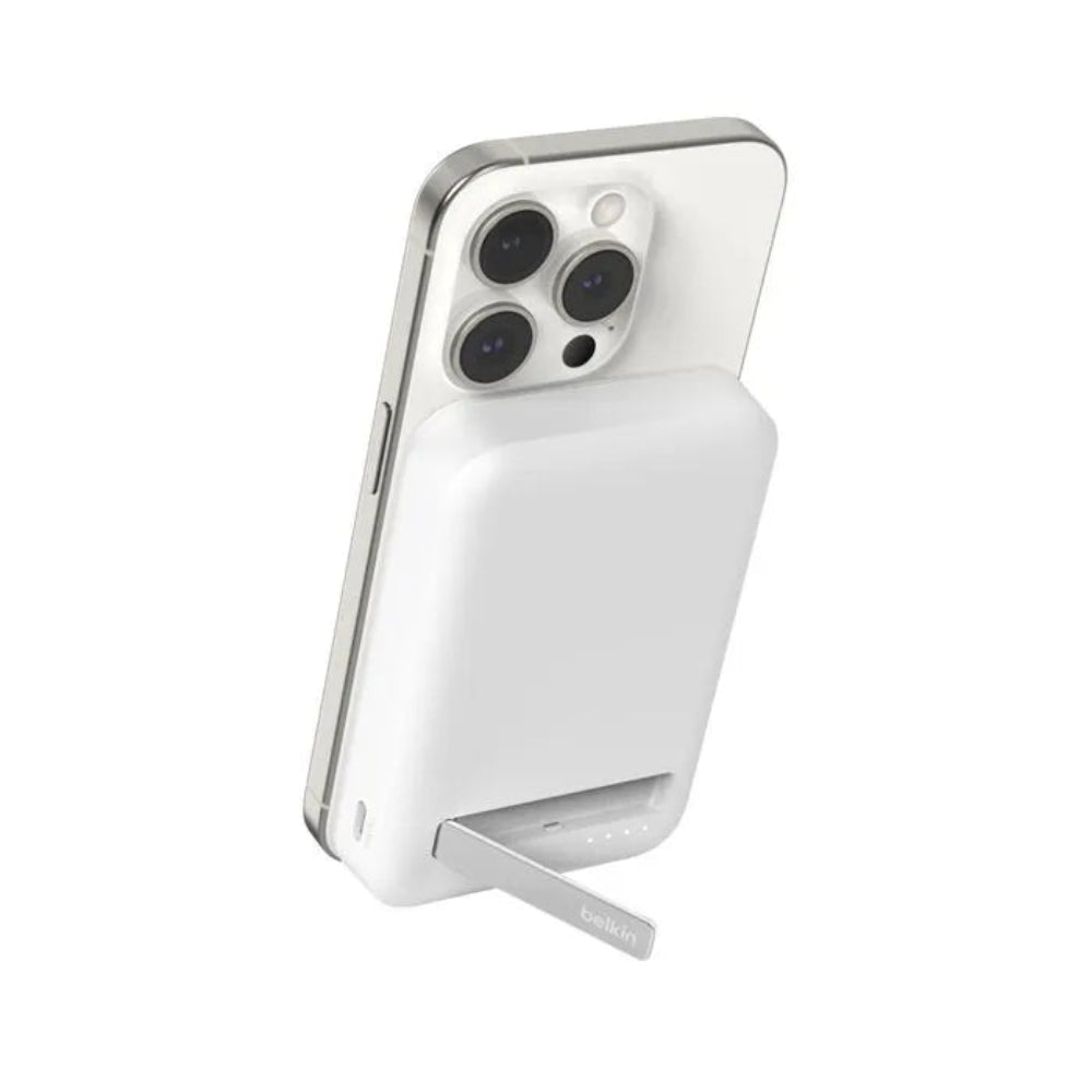 Batería Magnética Inalámbrica Belkin Qi2 15W 8000 mAh + Soporte - Blanca