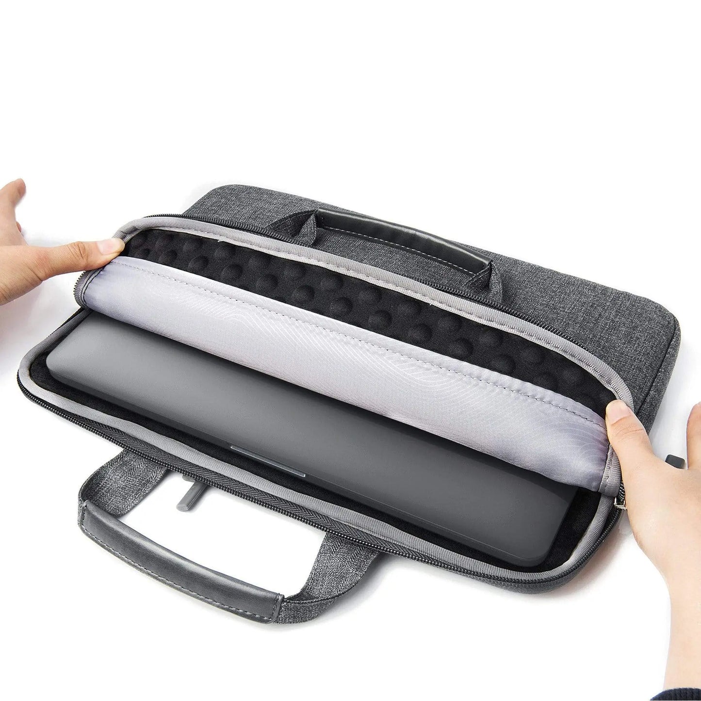 Satechi water-resistant laptop bag carrying case w/ pockets fits Macbook Pro 15